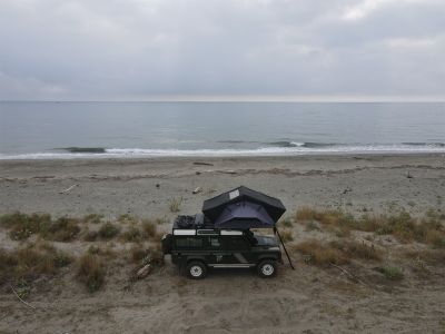 Laden Sie das Bild in Galerie -Viewer, Rolling Space Dachträgersystem Defender 90 110 | SpaceRack