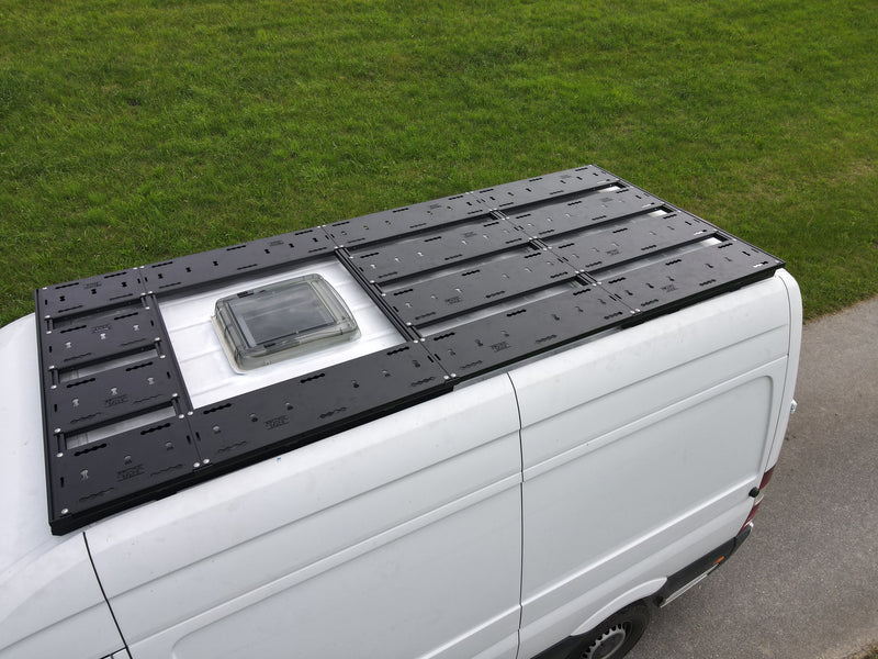 Laden Sie das Bild in Galerie -Viewer, Rolling Space Dachträgersystem Mercedes Sprinter / VW Crafter L2 | SpaceRack
