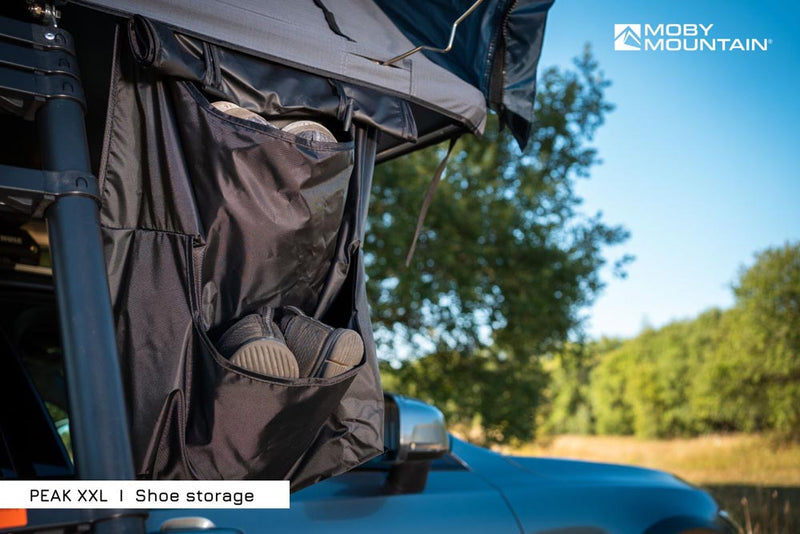 Laden Sie das Bild in Galerie -Viewer, Moby Mountain Dachzelt Peak XXL auf Autodach