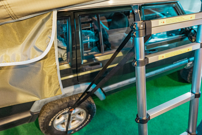 Laden Sie das Bild in Galerie -Viewer, MOBY MOUNTAIN Tent tie down