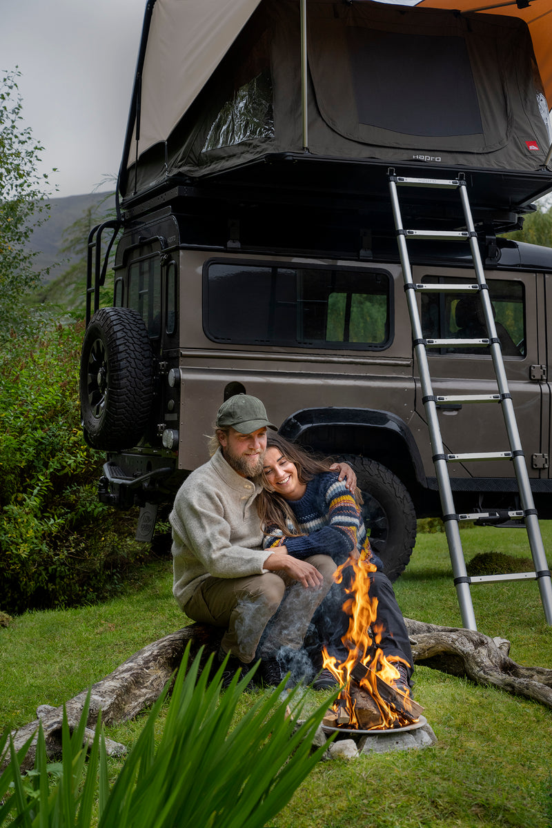 Laden Sie das Bild in Galerie -Viewer, Aktion: HAPRO Vista XL Hybrid-Dachzelt jetzt mit gratis Markise/Sonnensegel (im Wert von 399€)