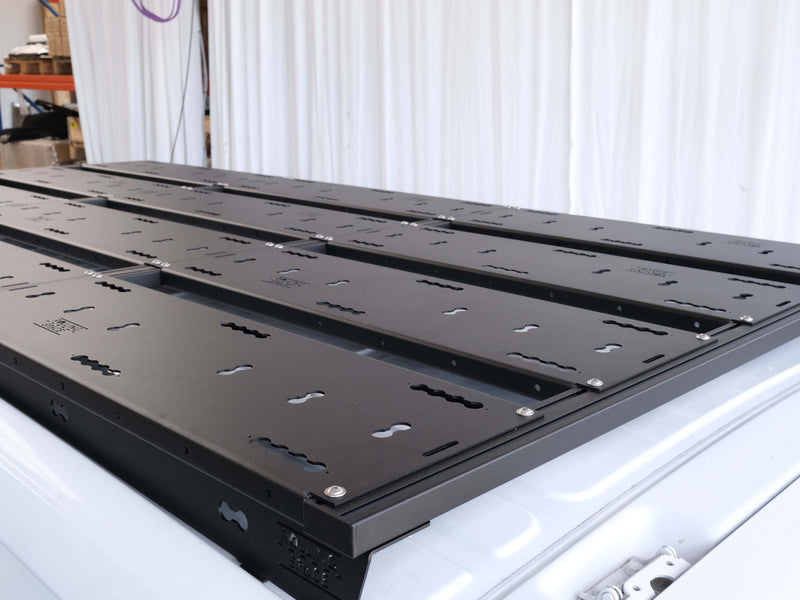 Laden Sie das Bild in Galerie -Viewer, Rolling Space Dachträgersystem Vito / V-Klasse L1 compact | SpaceRack
