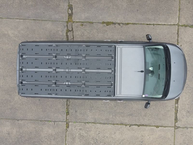 Laden Sie das Bild in Galerie -Viewer, Rolling Space Dachträgersystem Toyota ProAce II | SpaceRack
