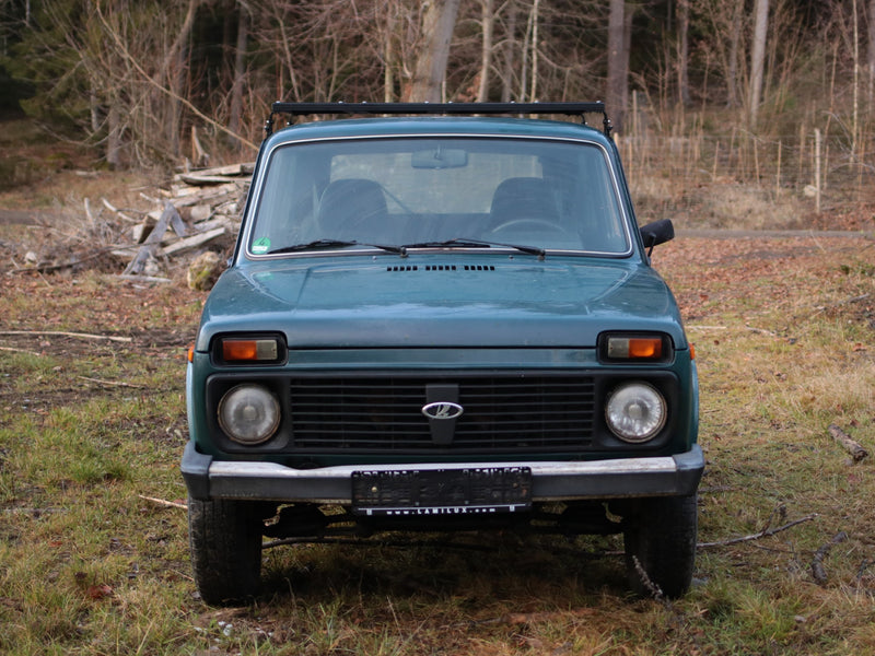 Laden Sie das Bild in Galerie -Viewer, Rolling Space Dachträgersystem SpaceRack | Lada Niva Taiga 4x4
