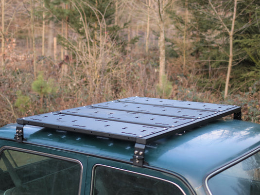 Rolling Space Dachträgersystem SpaceRack | Lada Niva Taiga 4x4