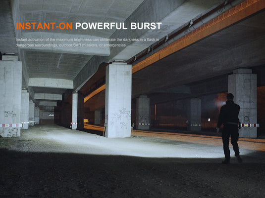 Fenix TK17 Taktische Taschenlampe mit Doppelschalter, 3600 Lumen