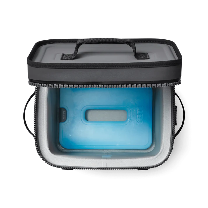 Laden Sie das Bild in Galerie -Viewer, YETI® Eisscholle
