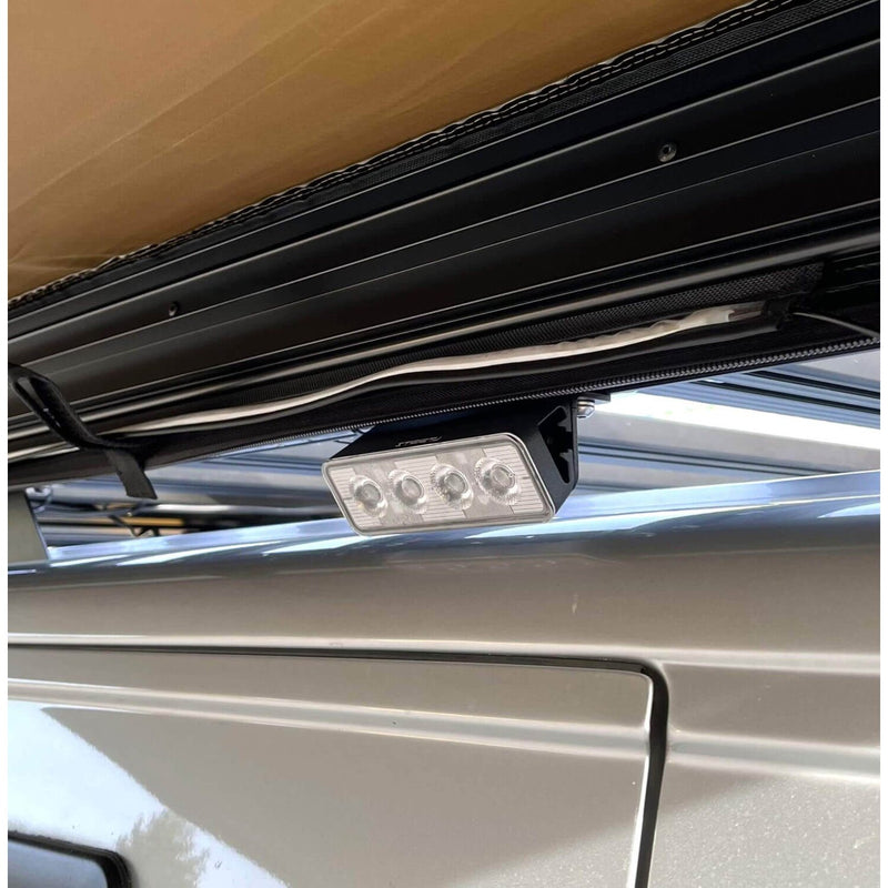 Laden Sie das Bild in Galerie -Viewer, Haltewinkel-Set Rückfahrscheinwerfer
